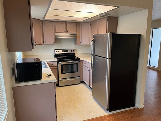Building Photo - 6140 Antelope Villas Cir