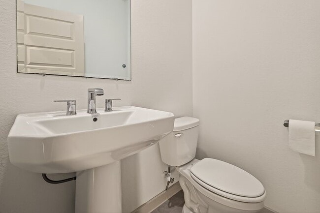 Building Photo - 7538 Keystone Blossom Trl