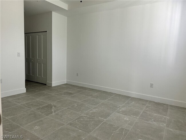 Building Photo - 26370 Coco Cay Cir