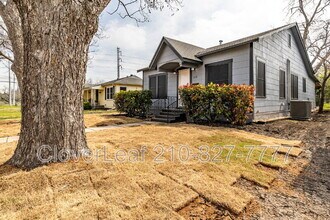 Building Photo - 112 W Hermine Blvd