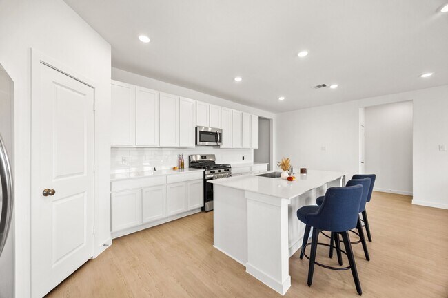 Building Photo - 16507 Mesquite Fld Dr