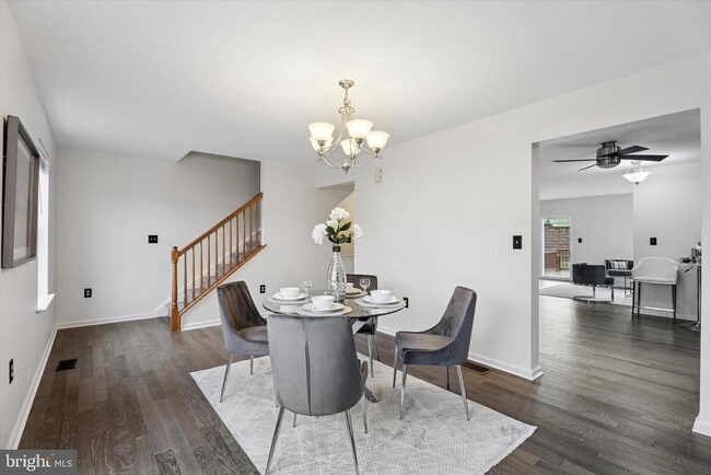 Building Photo - 1031 Balley Dr