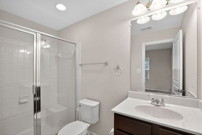 Building Photo - Pet Friendly 3 level End Unit Town Home wi...
