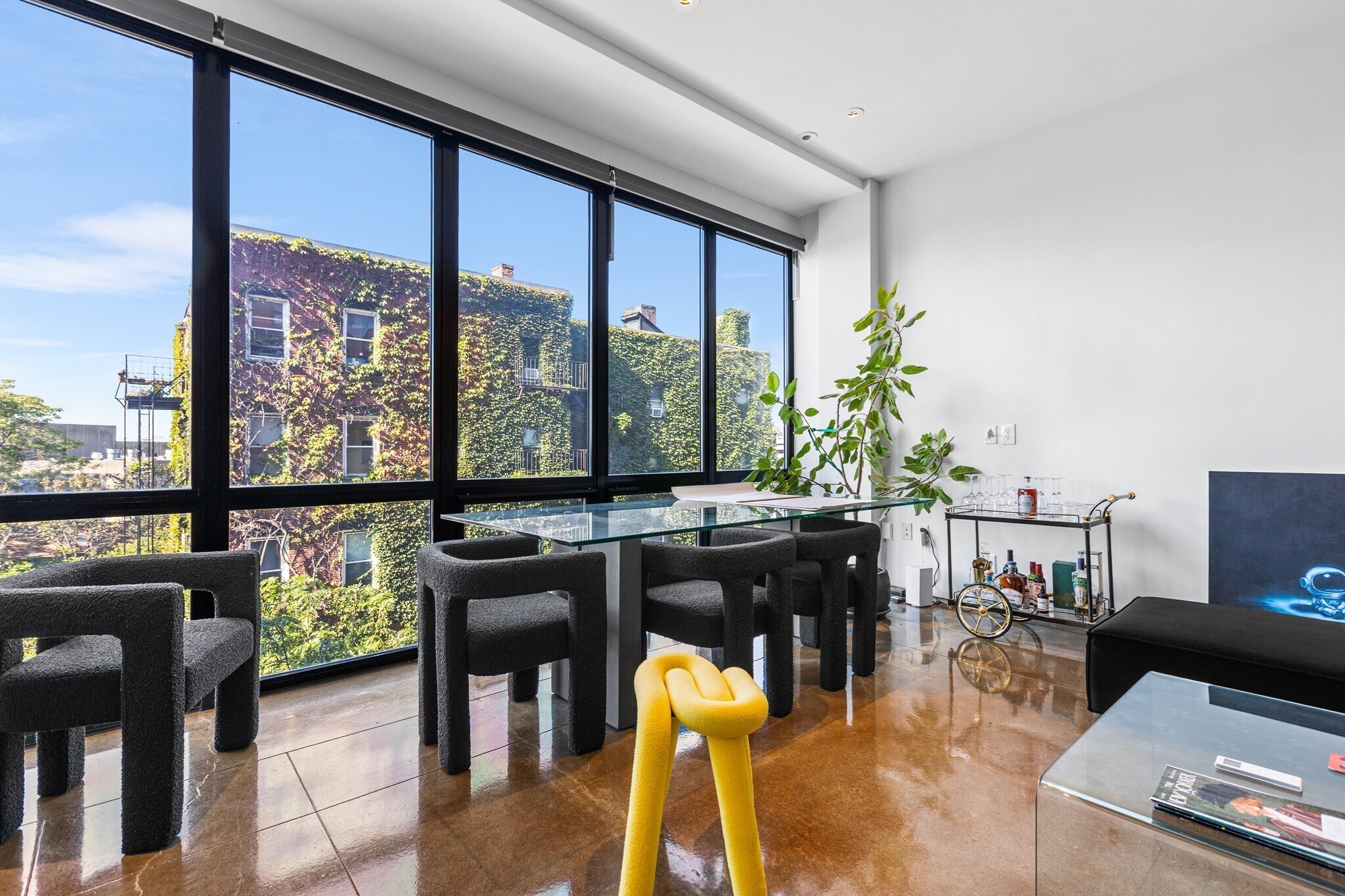 Building Photo - 36 A St