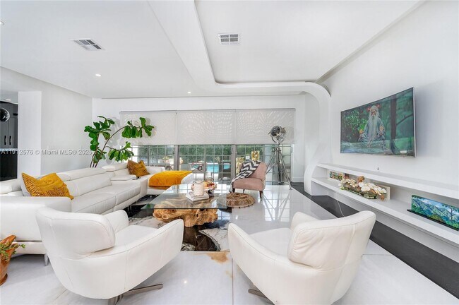 Building Photo - 9870 NW 47th Terrace