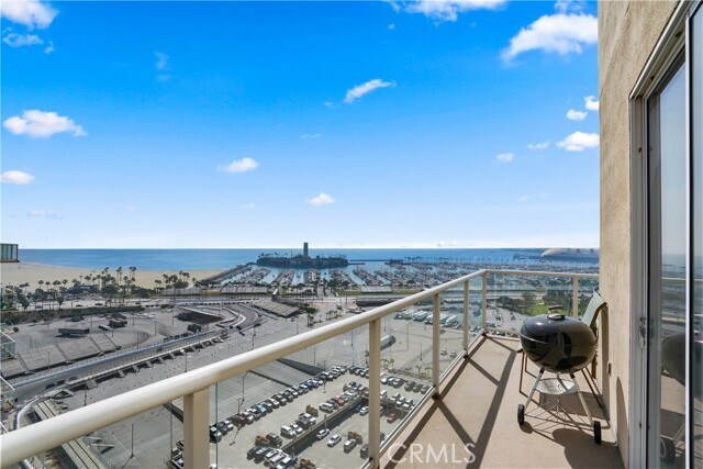 Building Photo - 488 E Ocean Blvd