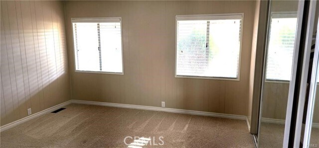 Building Photo - 41435 Sycamore St