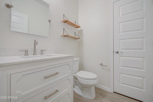 Building Photo - 9856 E Palladium Dr