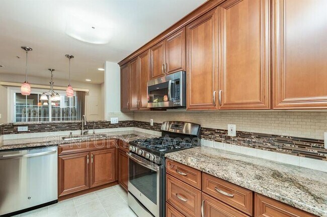 Building Photo - 20366 Birchmere Terrace