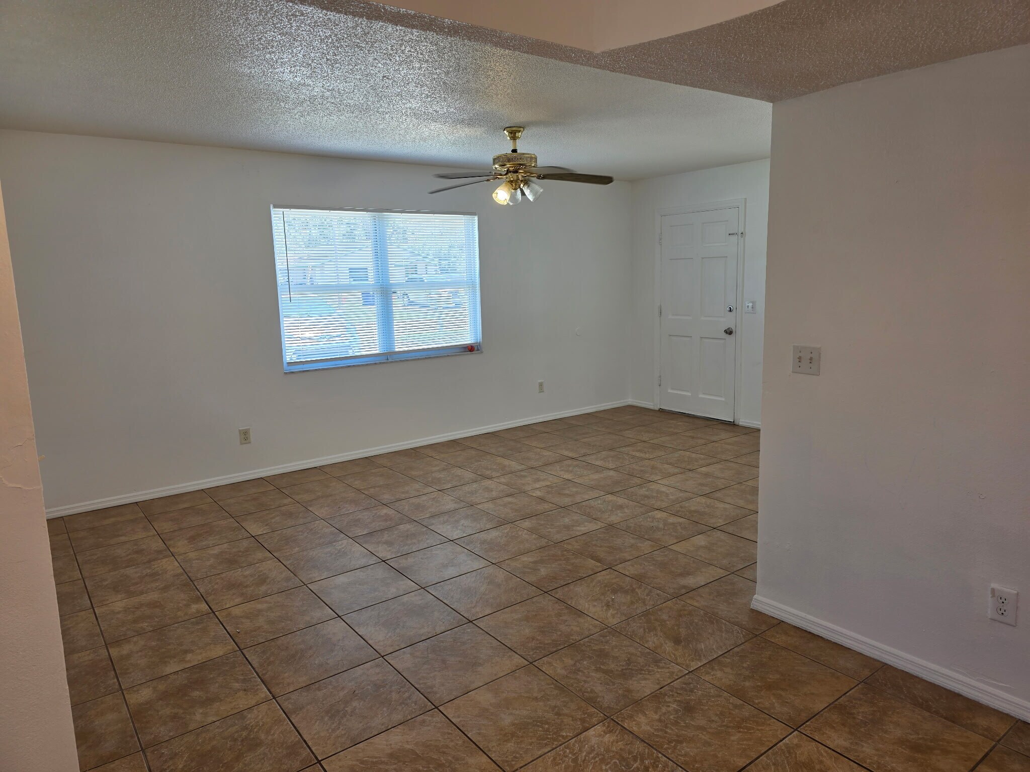 Building Photo - 3004 Oaklawn Ave
