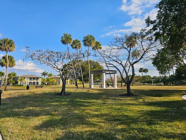 Building Photo - 8255 NW 128th Ln