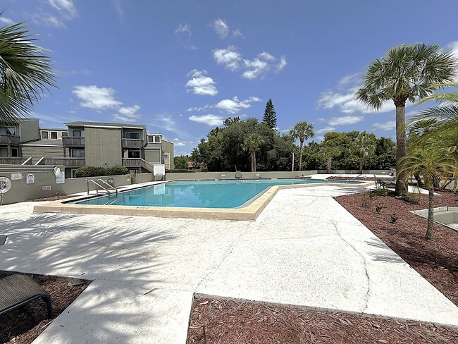 Building Photo - 157 Scottsdale Square