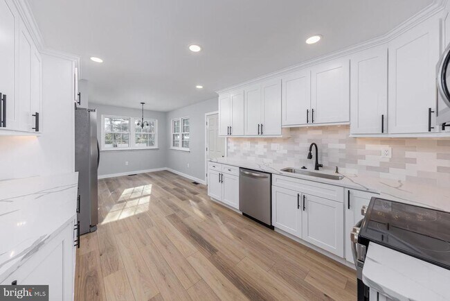 Building Photo - 44 Cranford Rd