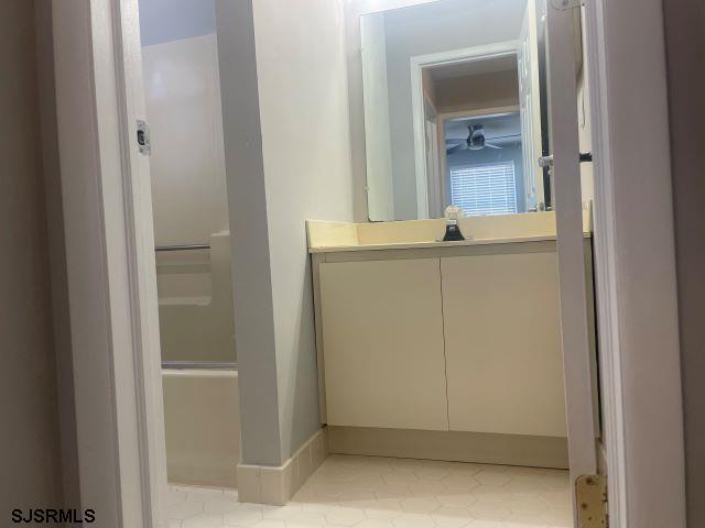 Building Photo - 9401 Winchester Ave