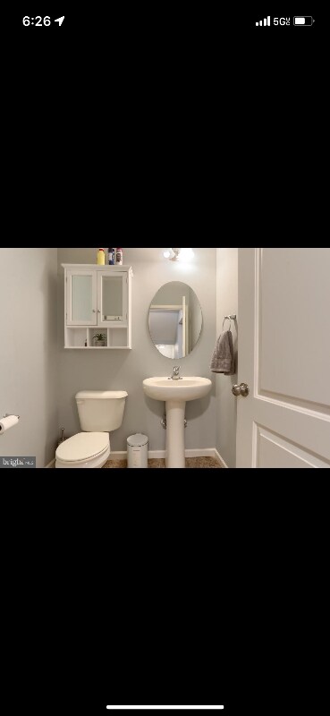 Building Photo - 33 Crooked Dr