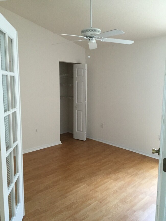 Building Photo - NOT AVAILABLE TO SHOW UNTIL MID NOVEMBER.... Wellington Station - 3/2/1 Patio Home