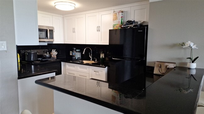 Building Photo - 7510 Hornwood Dr