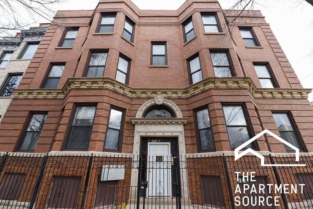 Building Photo - 1001 N Richmond St