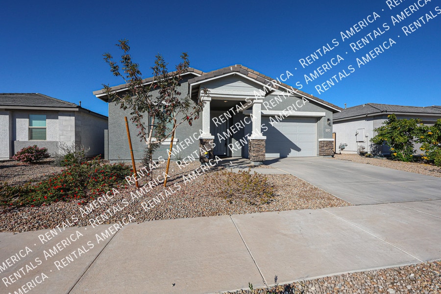 Building Photo - 5528 W McNeil St