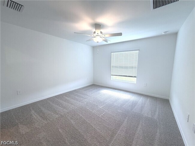 Building Photo - 17340 Cantu Ct