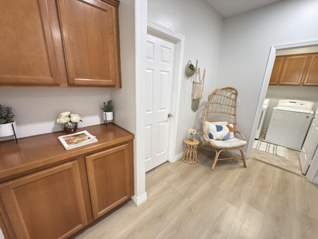 Building Photo - 52165 Allende Dr