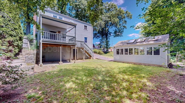 Building Photo - 677 Garfield Ave