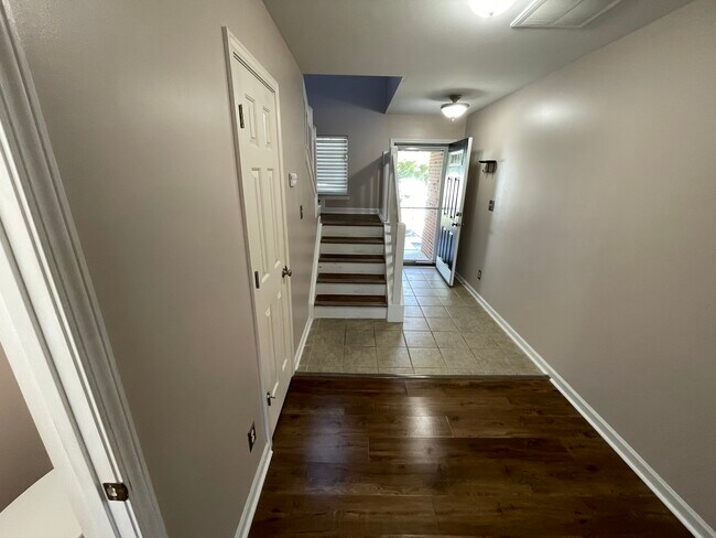 Building Photo - 5647 Fellowship Dr