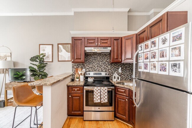 Building Photo - 1 Bedroom | 1 Bath - Museum Area, Philadelphia PA