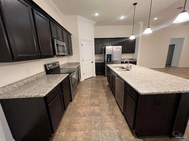 Building Photo - 4726 Pierce Ln