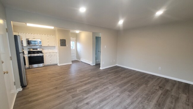 Building Photo - 2415 N Nevada Ave