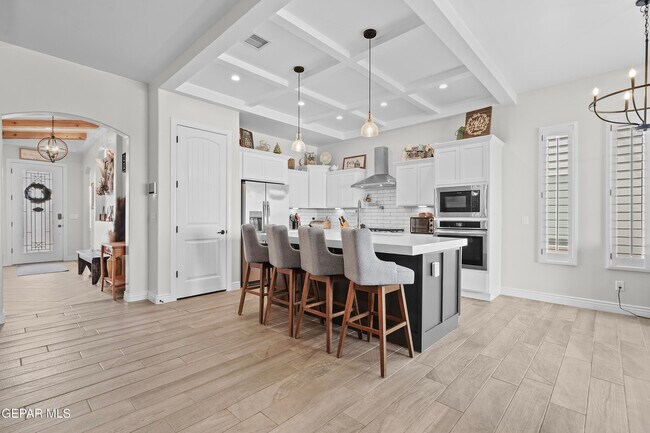 Building Photo - 13401 Carterton Ave