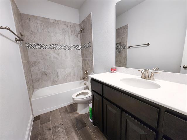 Building Photo - 1318 Byars Dr