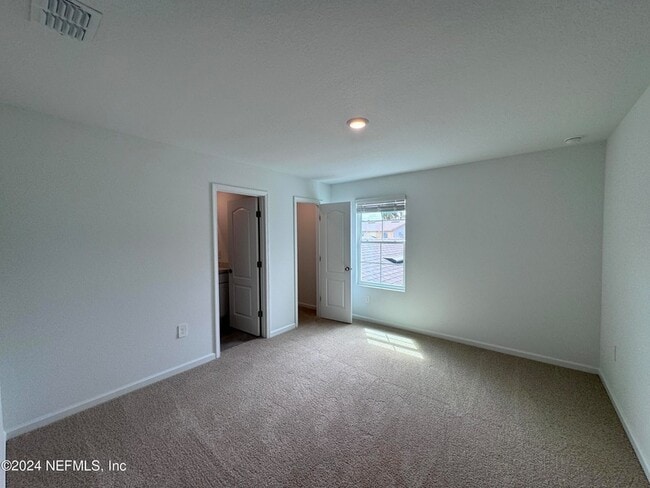 Building Photo - 39 Tidal Bch Ave