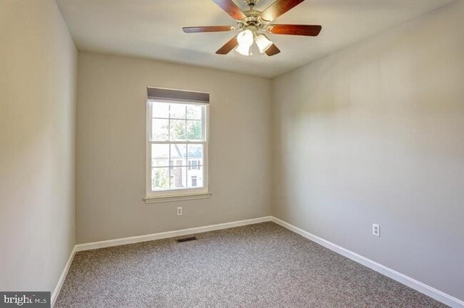 Building Photo - 12304 Sea Pearl Ct