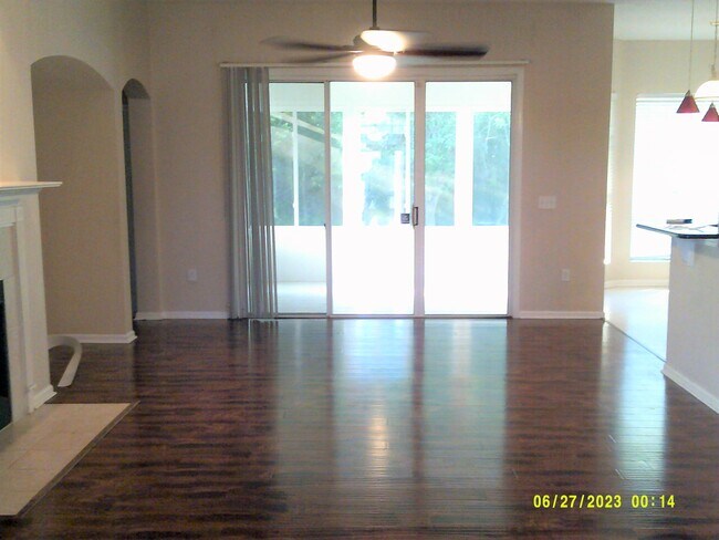 Building Photo - 3047 Bright Eagle Dr