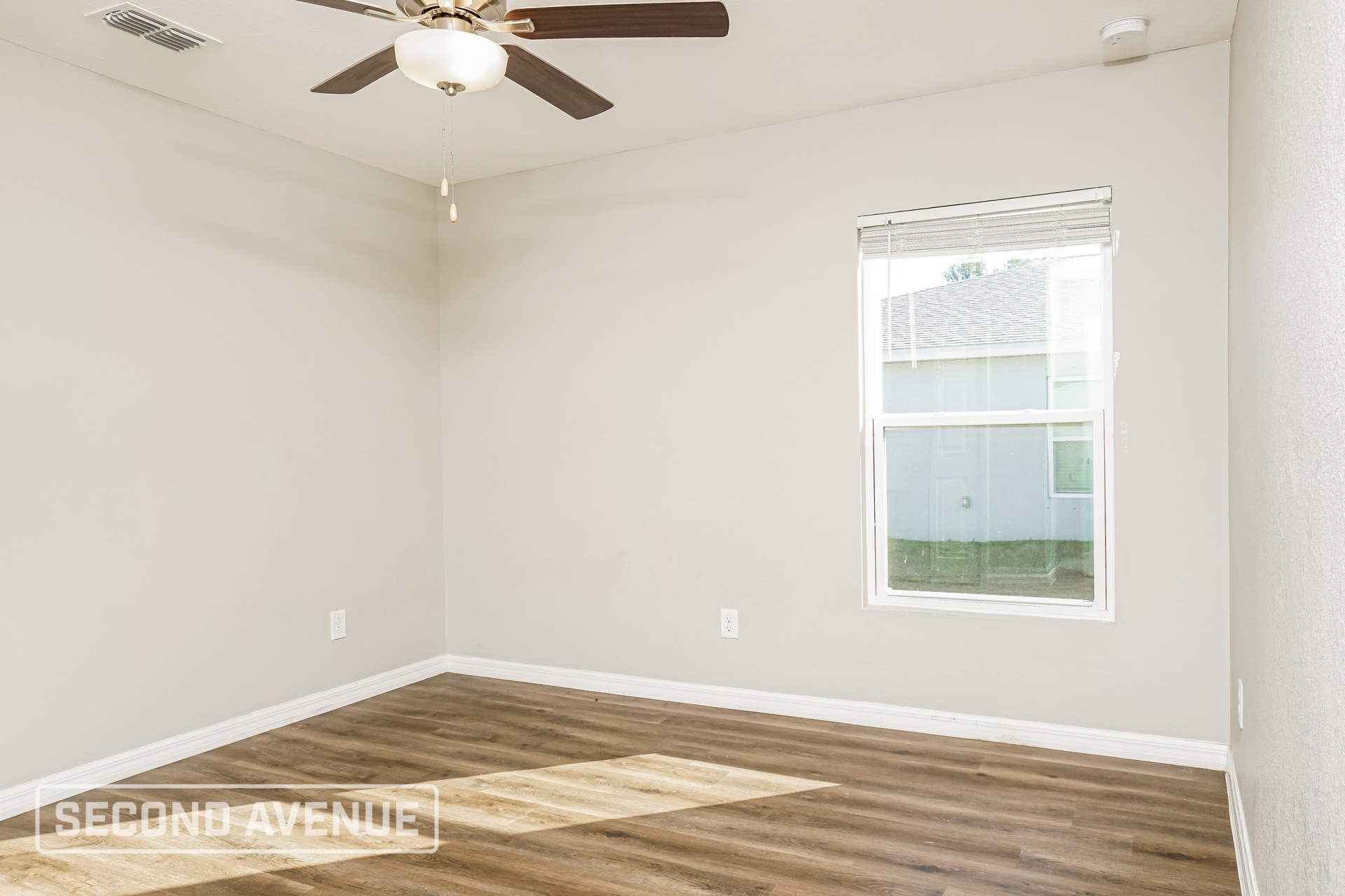 Building Photo - 18396 Moonshadow Ave.