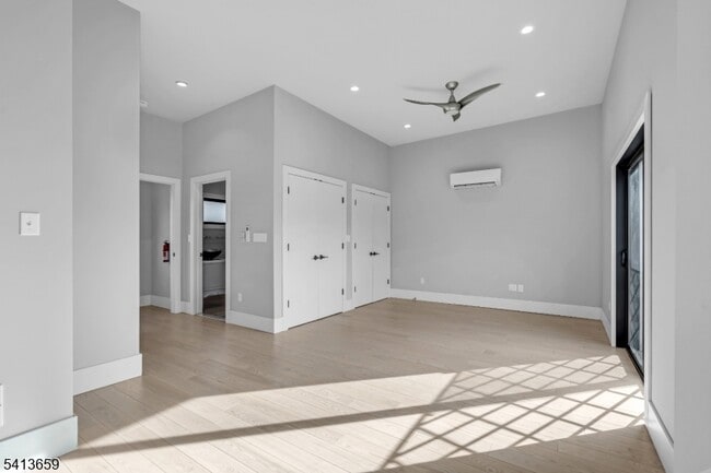 Building Photo - 10 McCready's Alley