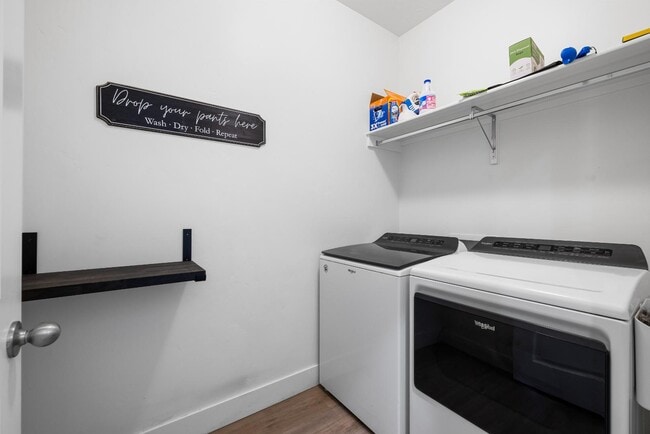 Building Photo - 9030 W Bowie St