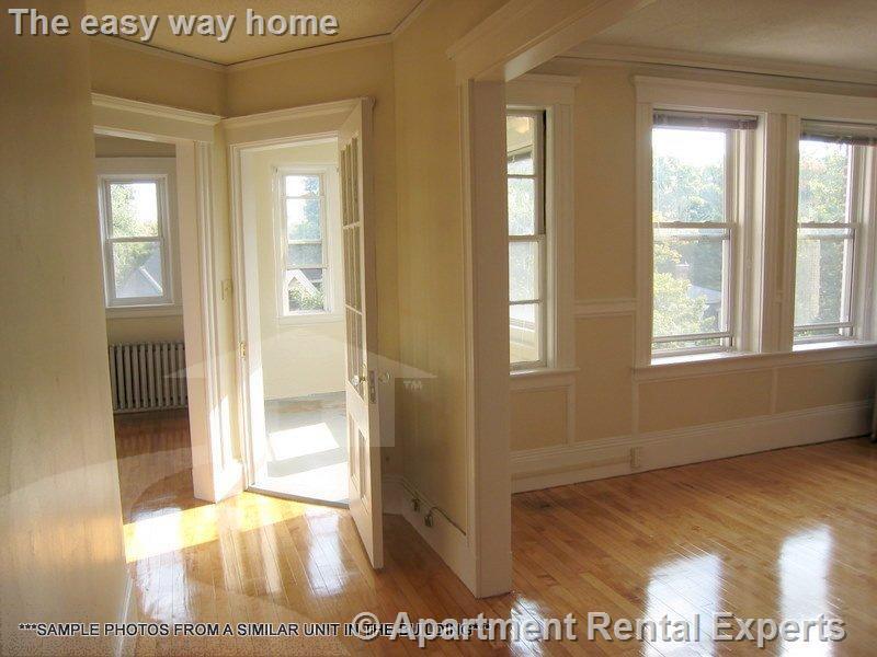 Building Photo - 5 Craigie Cir