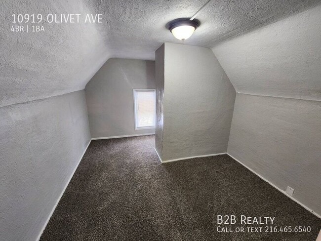 Building Photo - 10919 Olivet Ave