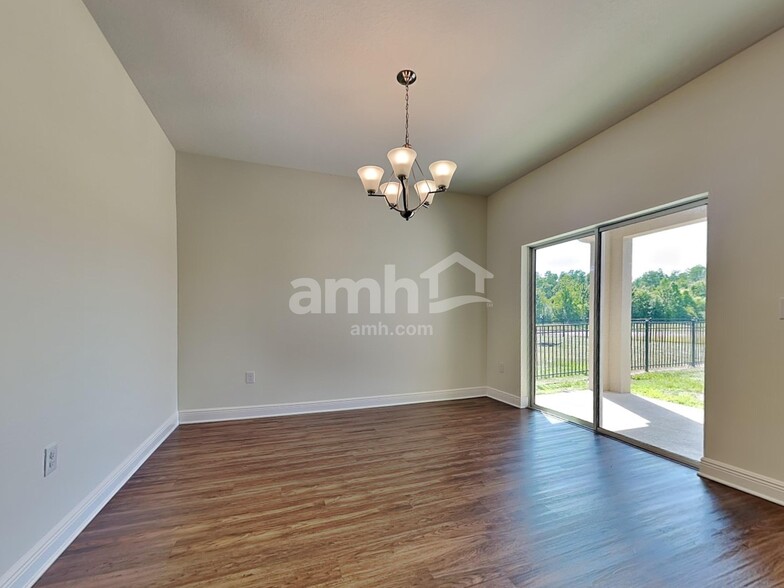 Building Photo - 20363 Calla Lily Dr