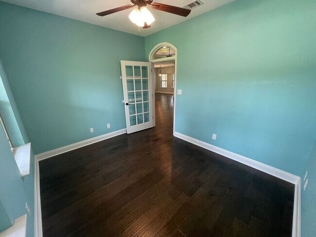 Building Photo - Gulf Breeze - Waterfront - East Bay - 4 Bedroom, 2.5 Bathrooms, plus office