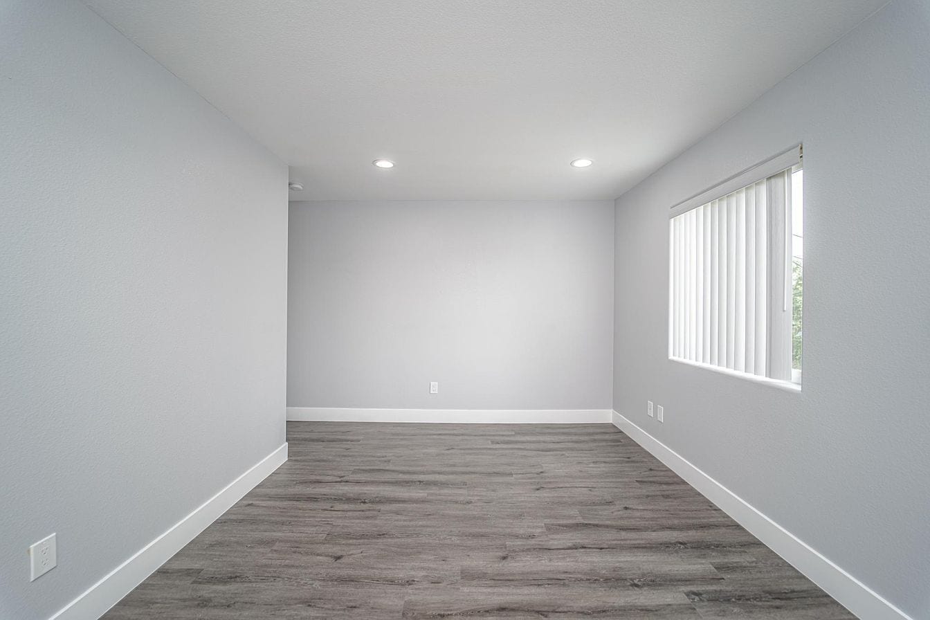 Building Photo - 1309 E Pacific Coast Hwy