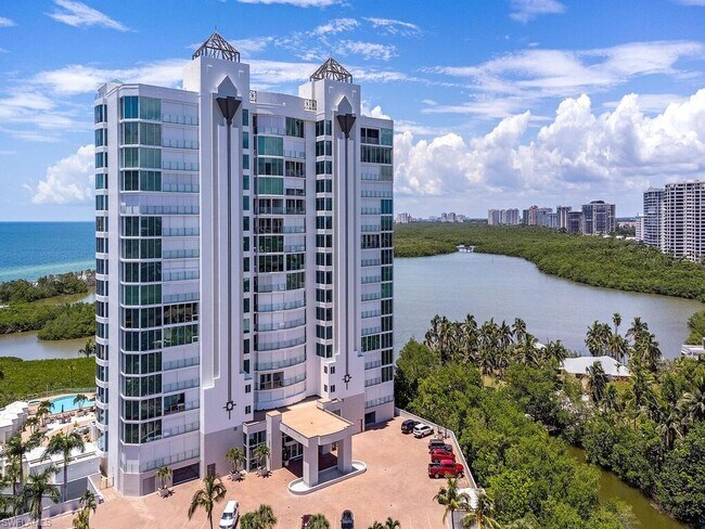 Building Photo - 60 Seagate Dr