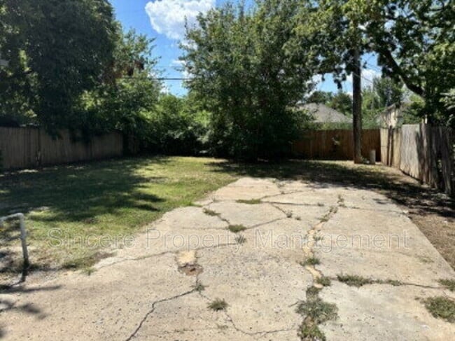 Building Photo - 1232 NW 44th St