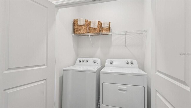 Building Photo - 8106 Swan Mist Wy