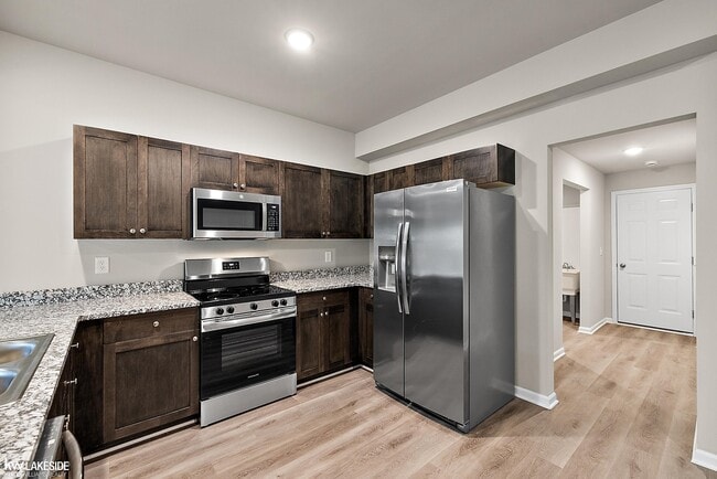 Building Photo - 51412 Marlin Dr