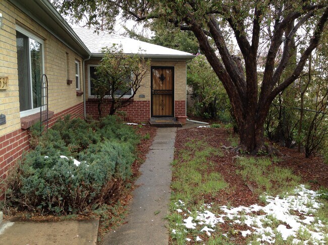 Primary Photo - 1532 Tamarac St