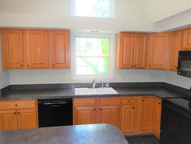 Building Photo - 8722 Harps Mill Rd