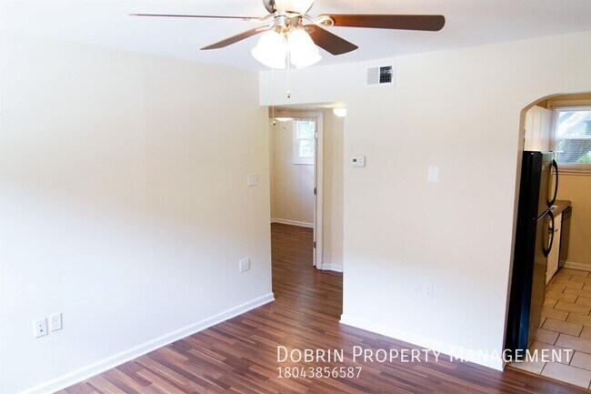 Building Photo - Claiborne Court Apartments